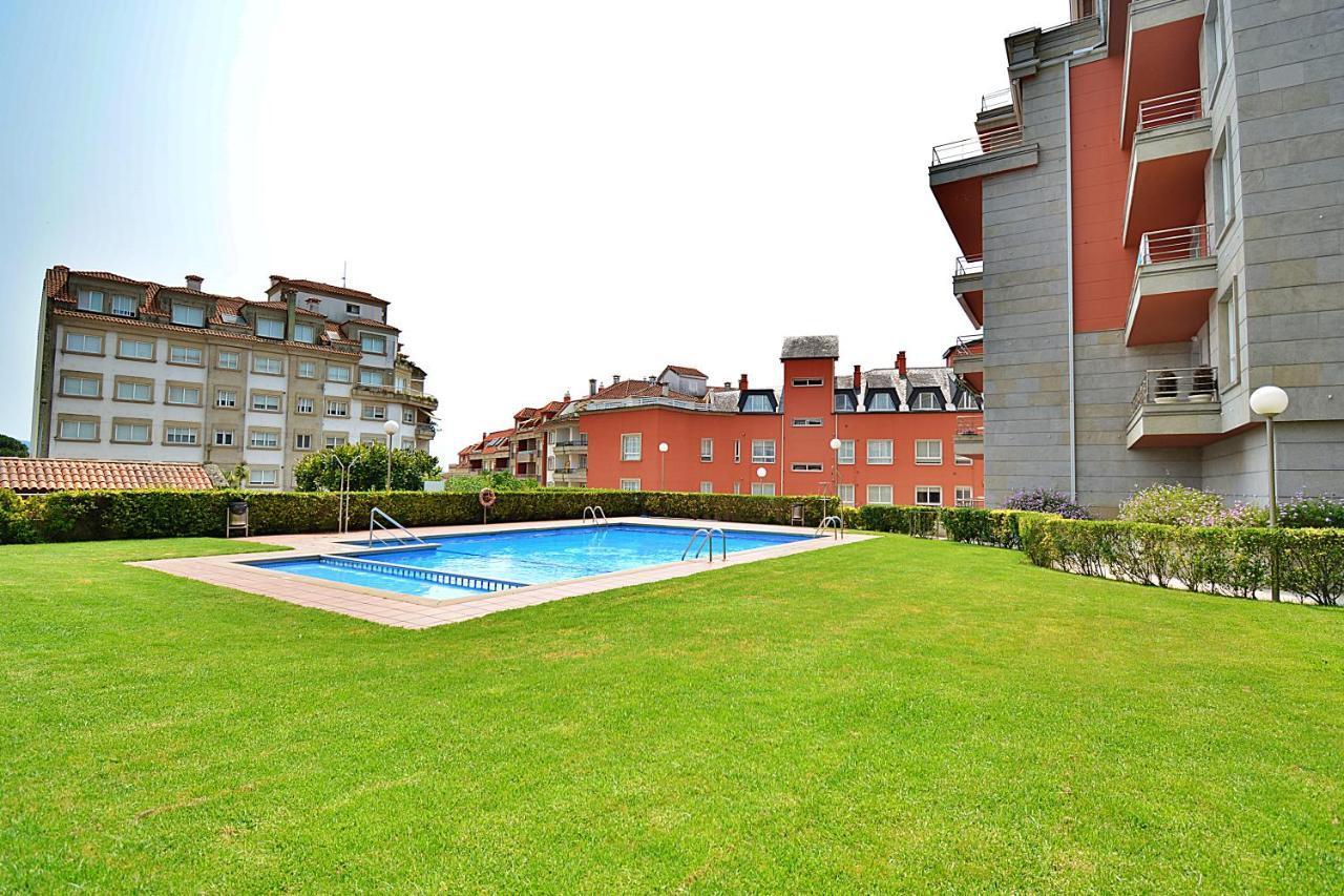 Galihost - Apartamento Con Piscina En El Centro De Sanxenxo Exterior foto