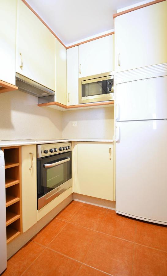 Galihost - Apartamento Con Piscina En El Centro De Sanxenxo Exterior foto