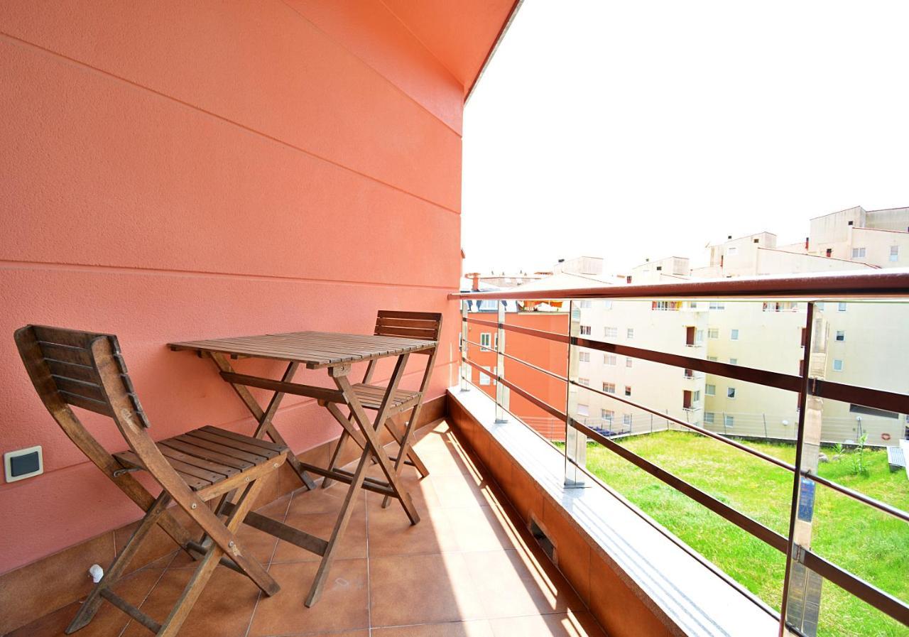 Galihost - Apartamento Con Piscina En El Centro De Sanxenxo Exterior foto